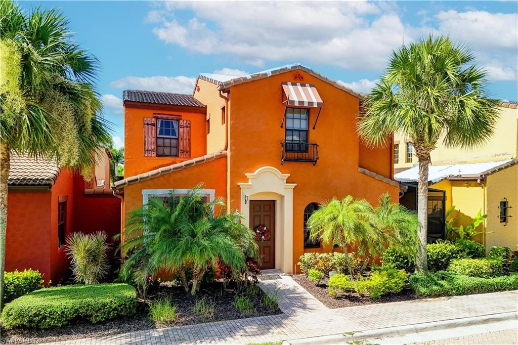 Residential in FORT MYERS 4