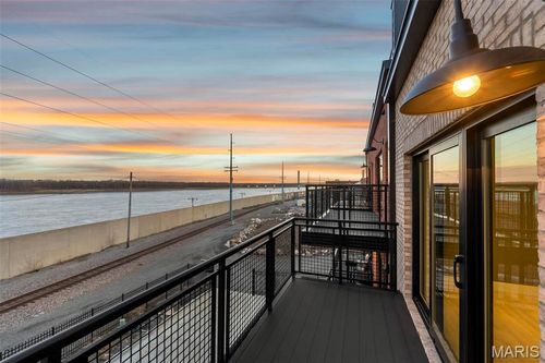 290 N Main St, Cape Girardeau, MO, 63701-7219 | Card Image