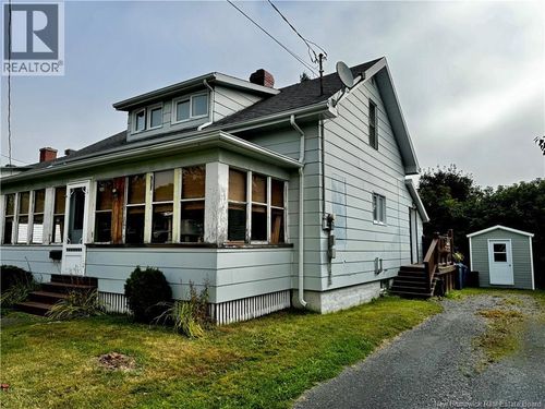 71 21e Ave, Edmundston, NB, E3V2C2 | Card Image