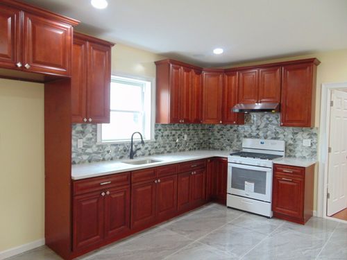 9 Court St, Waterbury, CT, 06705-1103 | Card Image