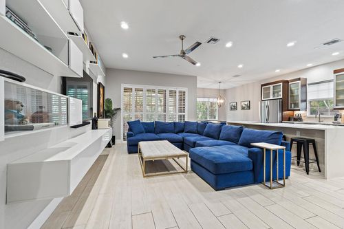 5119 Artesa Way W, Palm Beach Gardens, FL, 33418-6789 | Card Image