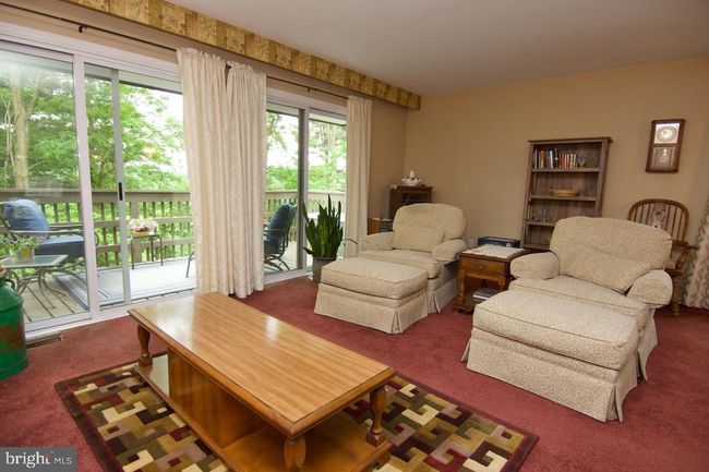 24 Pine Woods Ct, Townhouse with 3 bedrooms, 3 bathrooms and null parking in READING PA | Image 9