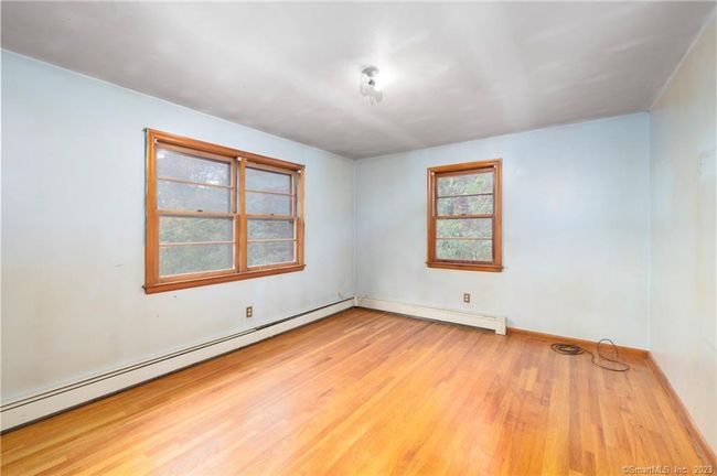 1042 N Main Street Ext, House other with 3 bedrooms, 2 bathrooms and null parking in Wallingford CT | Image 16