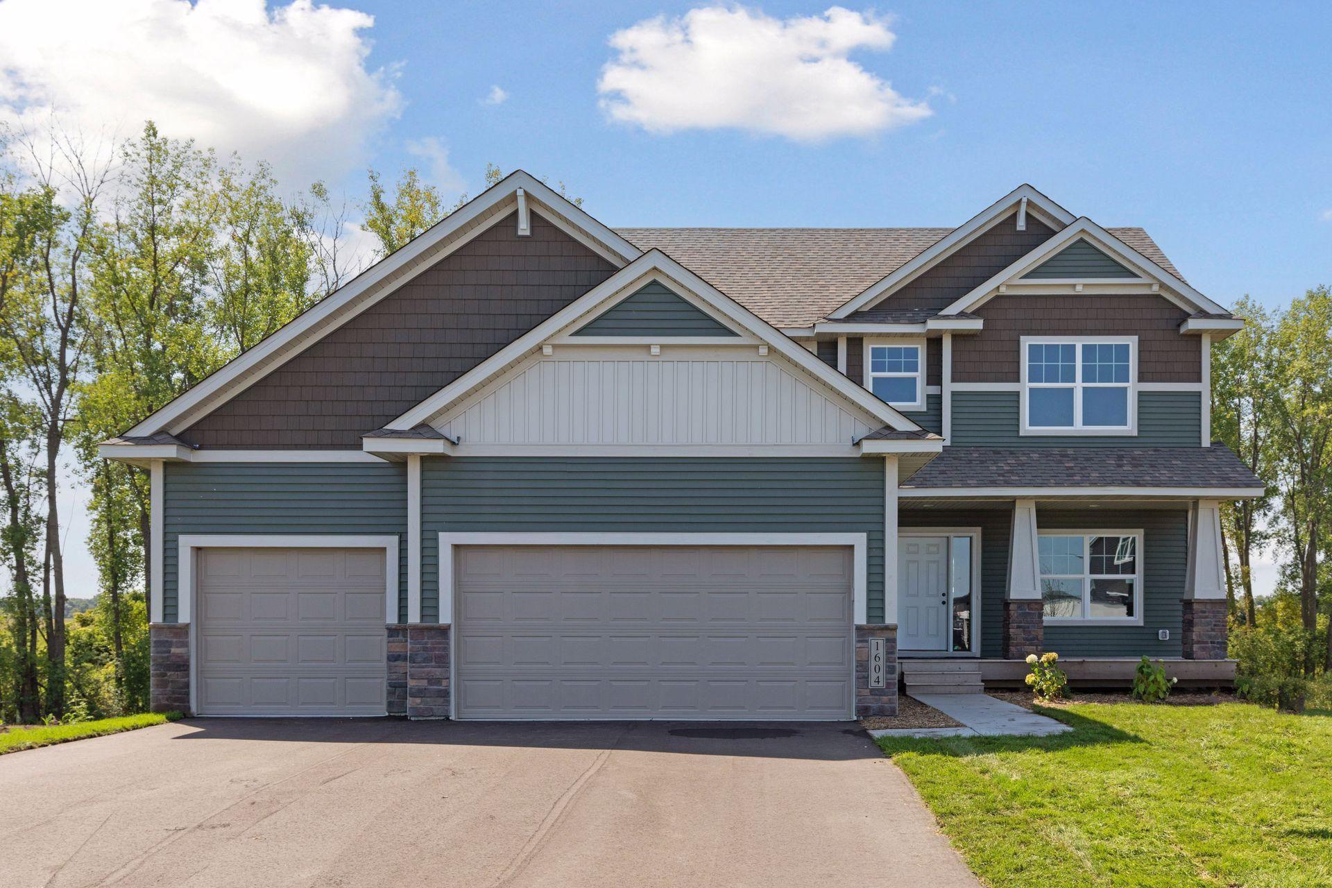 Spruce St, Farmington, MN 55024