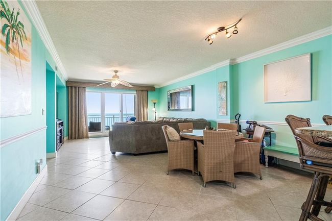 APT-402 - 3702 N Highway A1a, Condo with 3 bedrooms, 3 bathrooms and null parking in Hutchinson Island FL | Image 16