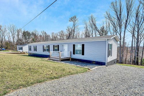 2131 Angle Plantation Rd, Rocky Mount, VA, 24151-5637 | Card Image