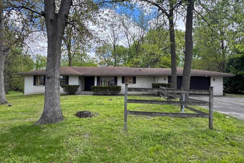 7607 Larwinn Drive, Rockford, IL, 61107 | Card Image