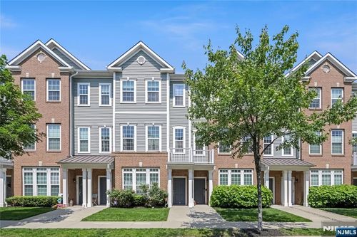 69 Wesmont Dr, Wood Ridge, NJ, 07075-2144 | Card Image