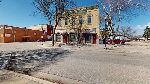 dorm-type-dwelling-542 Benson Avenue Sw, Willmar, MN, 56201 | Card Image