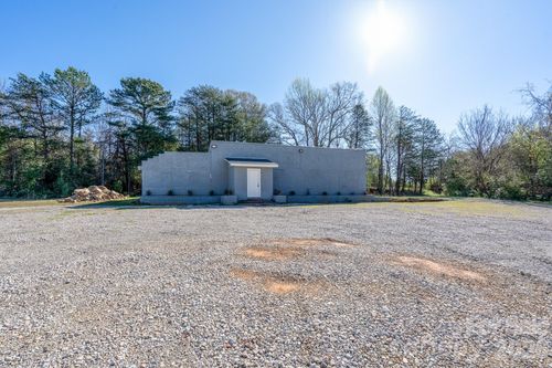 1501 York Rd, Kings Mountain, NC, 28086-9703 | Card Image