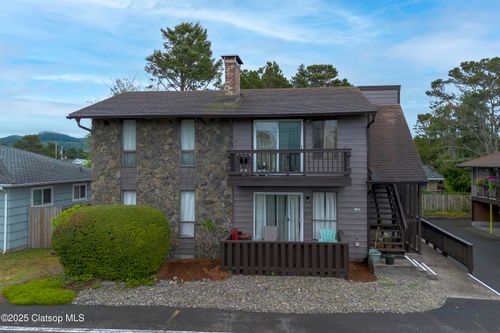 1265 Beach Dr, Seaside, OR, 97138-5426 | Card Image