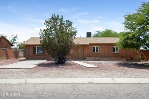 4702 E Cecelia St, Tucson, AZ, 85711-4314 | Card Image
