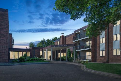 apt-324-4 Pine Tree Dr, Arden Hills, MN, 55112-3779 | Card Image