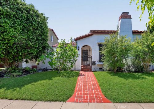 7607 S 8th Ave, Los Angeles, CA, 90043 | Card Image