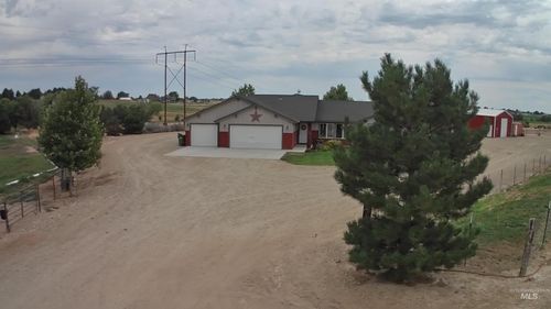 17571 Goodson Rd, Caldwell, ID, 83607-8670 | Card Image