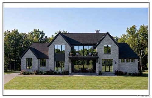 6121 Golfview Dr, Bloomfield Hills, MI, 48301-2064 | Card Image