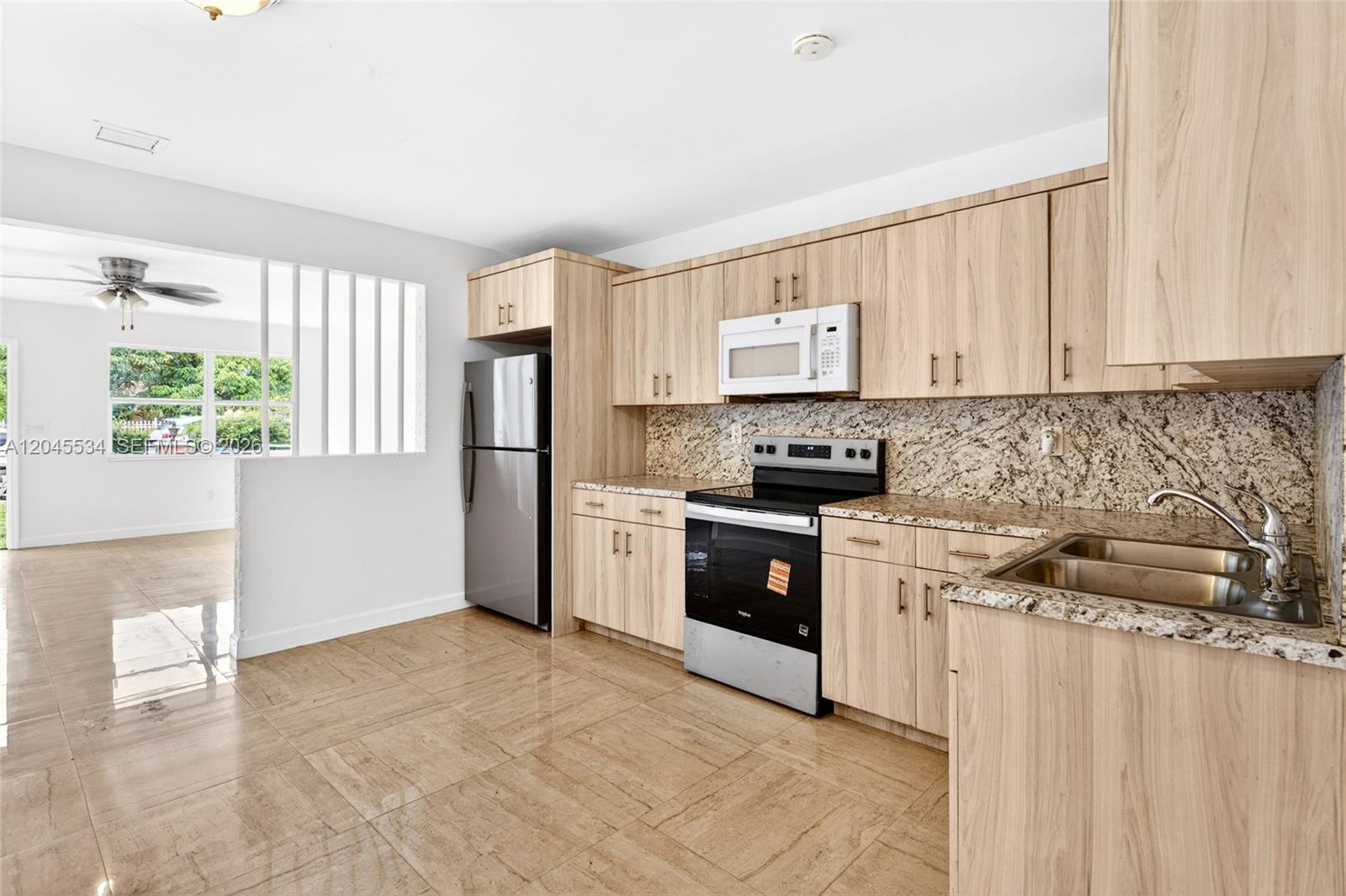 Residential Lease in Miami 4