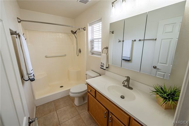 Master Bathroom | Image 5