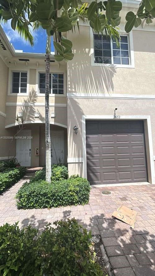 2653-2675 Sw 81st Ter, Miramar, FL, 33025-2480 | Card Image