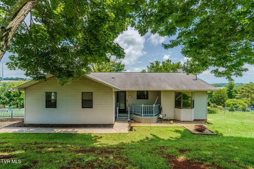 319 Ironwood Dr, Kodak, TN, 37764-2122 | Card Image