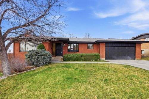683 100, Bountiful, UT, 84010-3648 | Card Image
