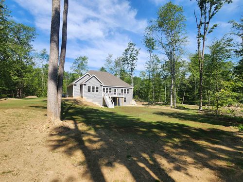 35 Reed Rd, Sandown, NH, 03873-2027 | Card Image