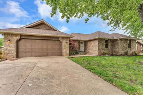 617 E Sunset Avenue, Nixa, MO, 65714 | Card Image