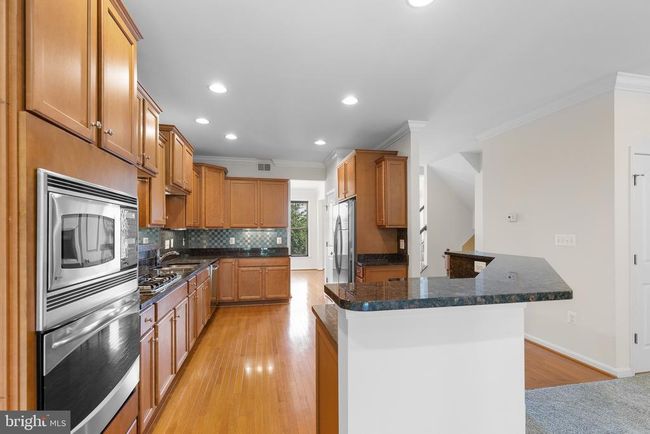 154 Cambridge Way, Townhouse with 4 bedrooms, 4 bathrooms and null parking in Warrenton VA | Image 18