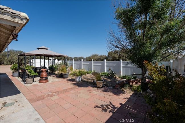 9098 Rattlesnake Rd, House other with 5 bedrooms, 3 bathrooms and 3 parking in Phelan CA | Image 40