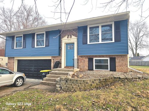 1216 Gwinn Ln, Lapel, IN, 46051-9790 | Card Image