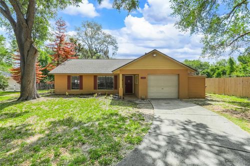 207 Howard Ct, Mascotte, FL, 34753-9776 | Card Image