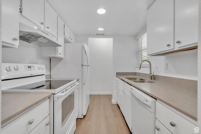 Kitchen | Image 6