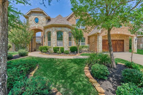 6 Devon Dale Drive, Tomball, TX, 77375 | Card Image