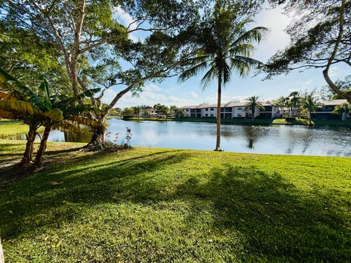 e-9261 Vista Del Lago, Boca Raton, FL, 33428 | Card Image