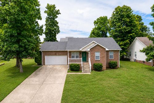 1721 Hazelwood Rd, Clarksville, TN, 37042-8534 | Card Image