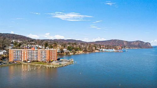 apt-6m-103 Gedney St, Nyack, NY, 10960-2228 | Card Image