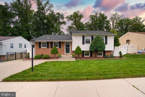 8 Moray Ct, Nottingham, MD, 21236-1034 | Card Image