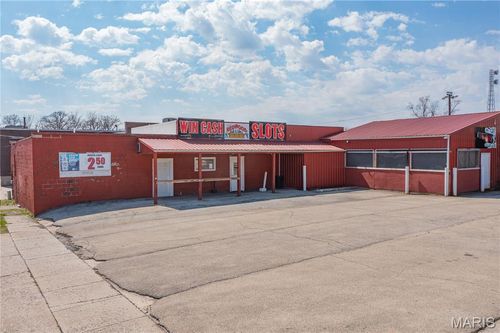 204 W Gallatin St, Vandalia, IL, 62471-2800 | Card Image