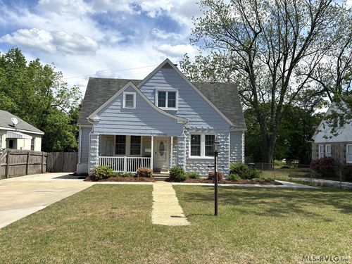 1126 Marshall St, Roanoke Rapids, NC, 27870-3904 | Card Image