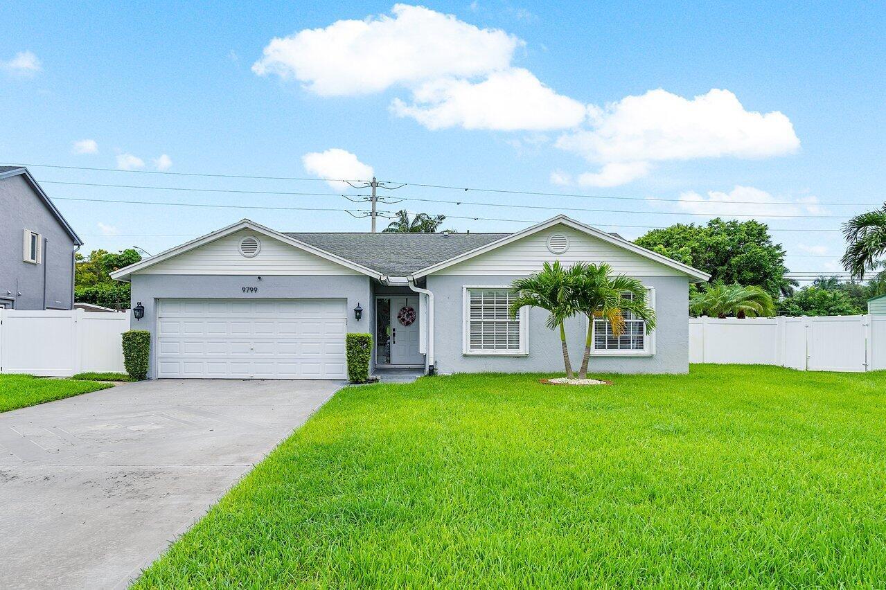 Goldenrod Dr, Boynton Beach, FL 33437