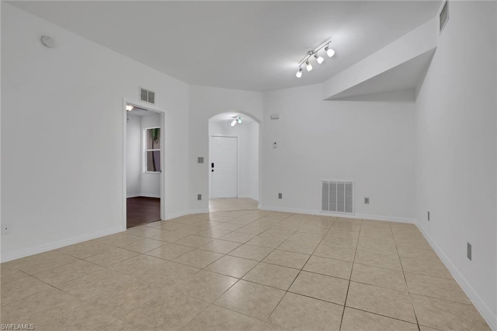 Residential in FORT MYERS 5