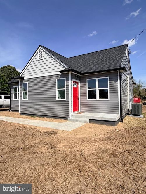 6249 Potomac Dr, KING GEORGE, VA, 22485-6117 | Card Image