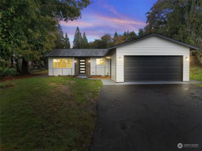 20210 126th Place Se, House other with 3 bedrooms, 1 bathrooms and 2 parking in Kent WA | Image 1