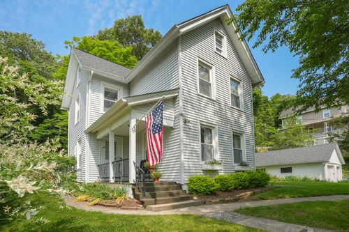 33 Swan Ave, Seymour, CT, 06483-2711 | Card Image