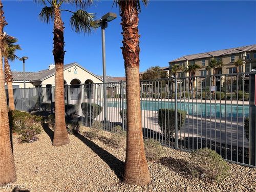 4561 Woolcomber St, Las Vegas, NV, 89115-3539 | Card Image