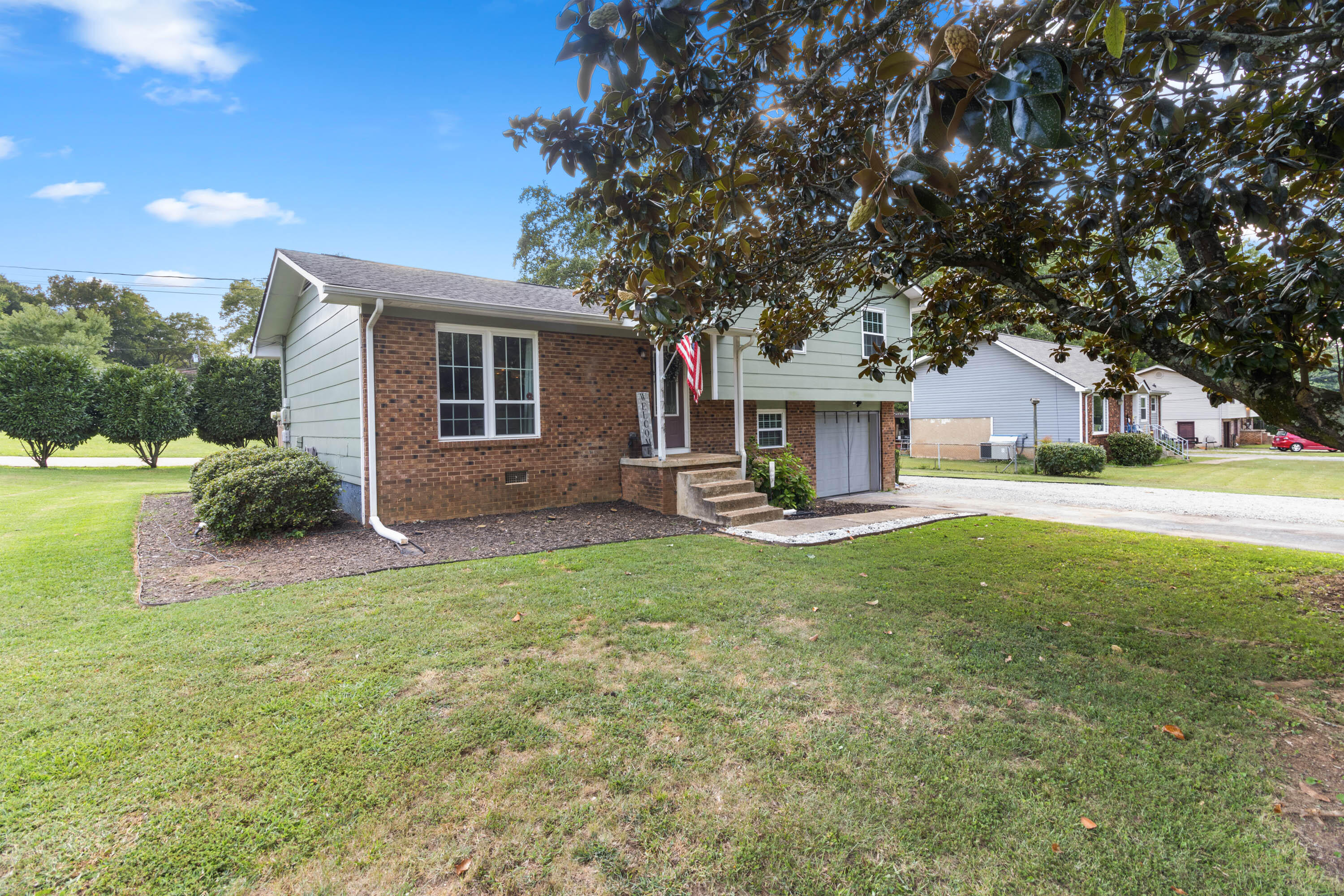 Crabtree Rd, Hixson, TN 37343