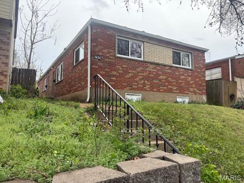 rear-3434 Nebraska Ave, Saint Louis, MO, 63118-2921 | Card Image