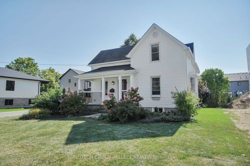 2617 Queen St, Strathroy Caradoc, ON, N0L1W0 | Card Image