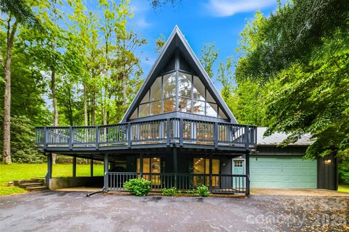 70 Skyline Dr, Hendersonville, NC, 28791-2188 | Card Image