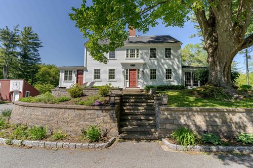 70 Woodland Rd, North Hampton, NH, 03862-2234 | Card Image